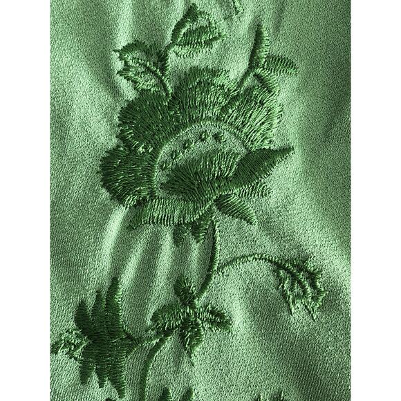 Rio & Rian Embroidered Top Women's 3X Ruffle Neck Vineyard Green NEW - Picture 9 of 10